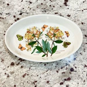 Portmeirion Botanic Oval Baking Dish Honeysuckle